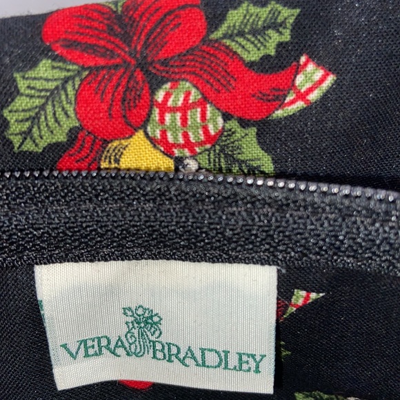 Vera Bradley Quilted Cross Body Purse Wallet Hens N Holly Christmas Print - Picture 8 of 9